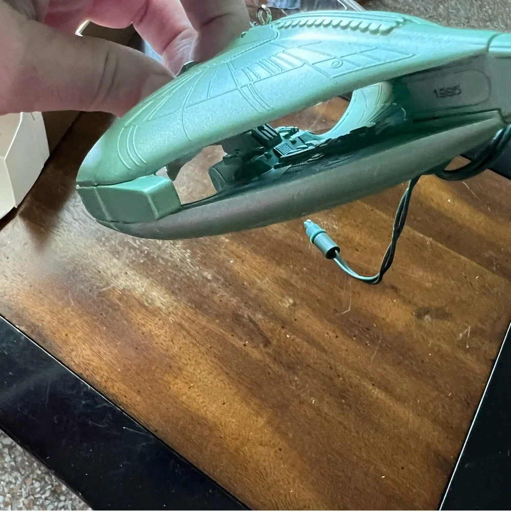 Hallmark Keepsake Star Trek Romulan Warbird lights Christmas Ornament Vtg 1995